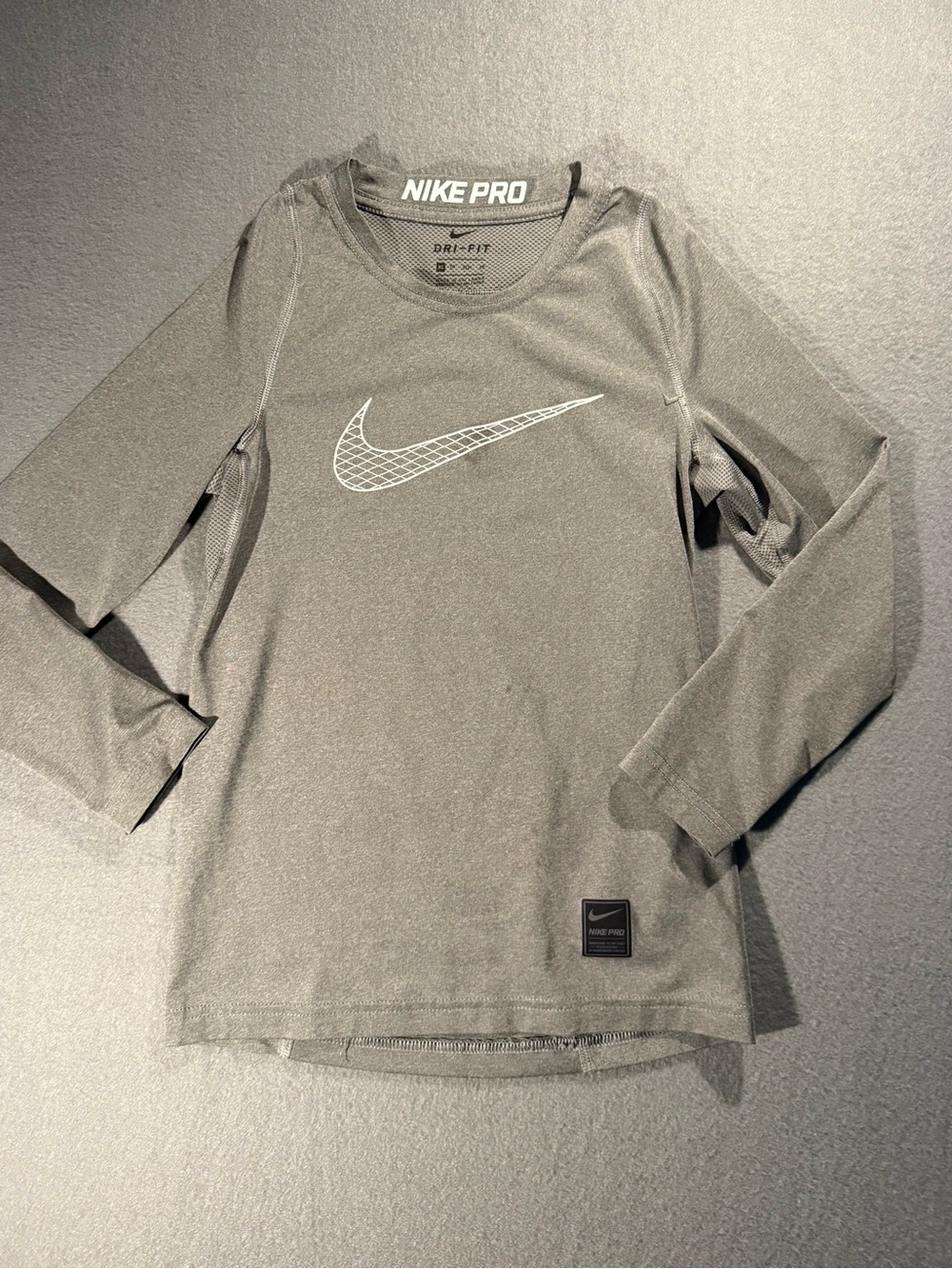 Boys Nike Grey Long-Sleeve Dri-FIT Athletic Top